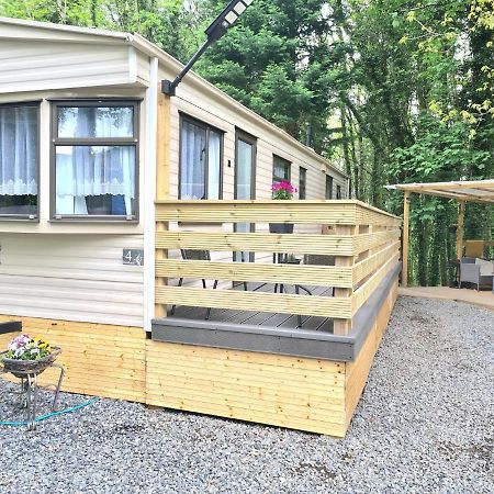 Unique Caravan With Outdoor Space Ballantrae Εξωτερικό φωτογραφία