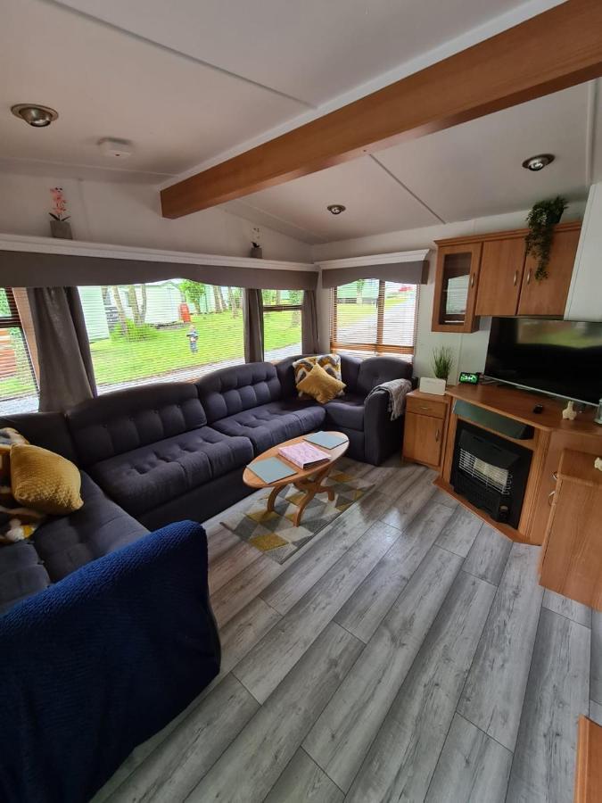 Unique Caravan With Outdoor Space Ballantrae Εξωτερικό φωτογραφία