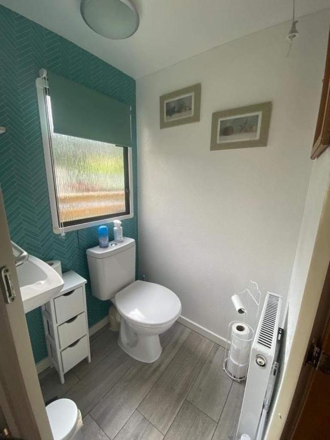 Unique Caravan With Outdoor Space Ballantrae Εξωτερικό φωτογραφία