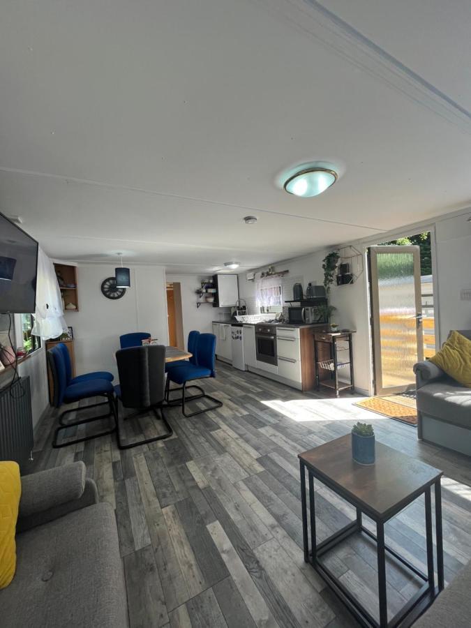 Unique Caravan With Outdoor Space Ballantrae Εξωτερικό φωτογραφία
